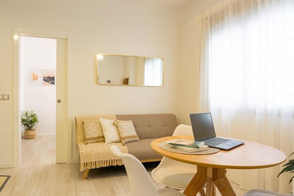 Twinsuites Malaga Exterior photo
